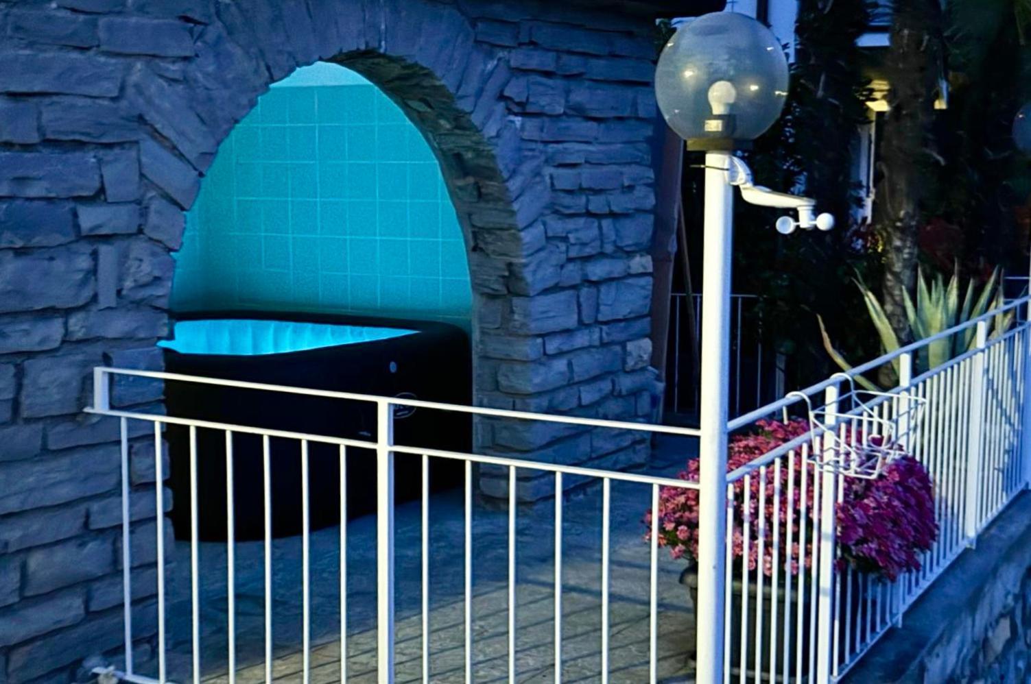 Villa Fantastica Carate Urio Exterior foto